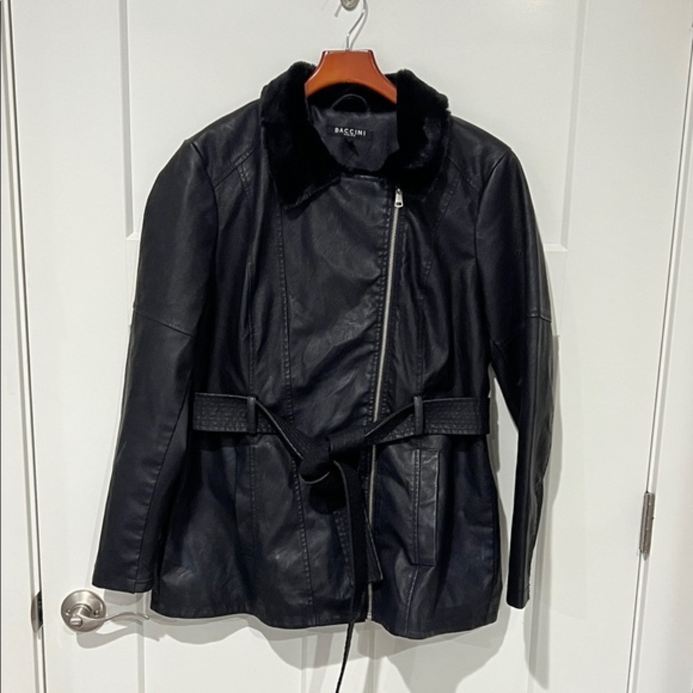 Baccini Black Faux Leather Jacket with Belt and Fur Collar Sz L
